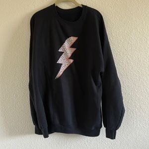 Graphic oversized crewneck sweater